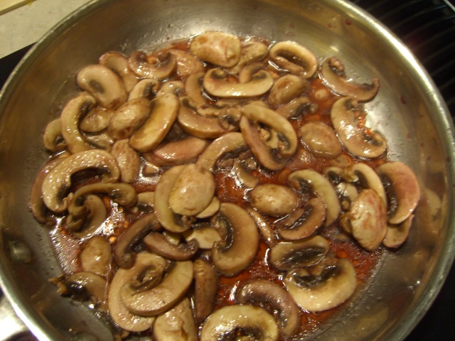 Marinated Mushrooms -- Epicurean Vegan