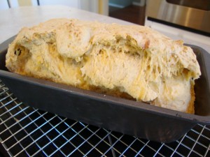 Cheddar and Green Chili Bread with Cream Cheeze Spread -- Epicurean Vegan