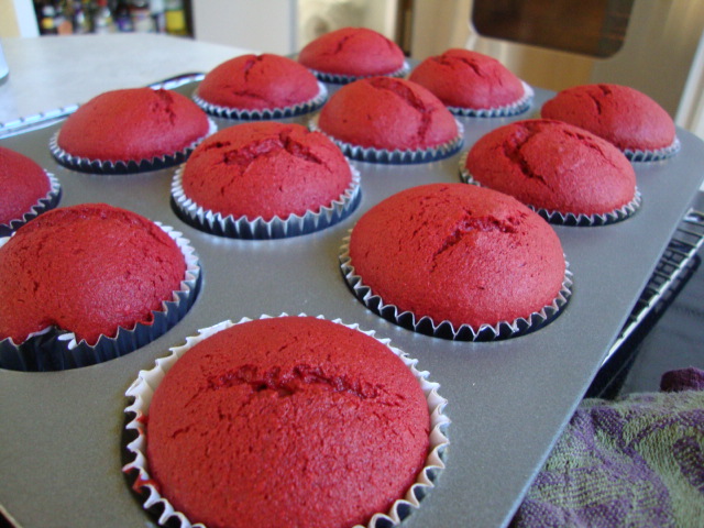 Vegan and Gluten-Free Red Velvet Cupcakes --Epicurean Vegan