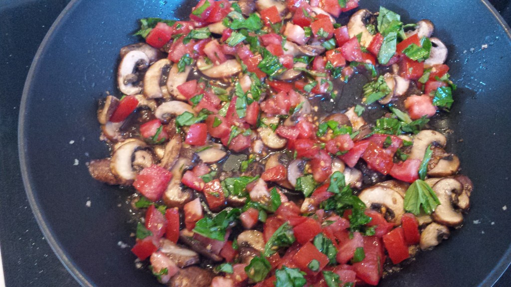 Pine Nut and Cashew Ravioli with Fresh Mushrooms, Tomatoes and Basil -- Epicurean Vegan